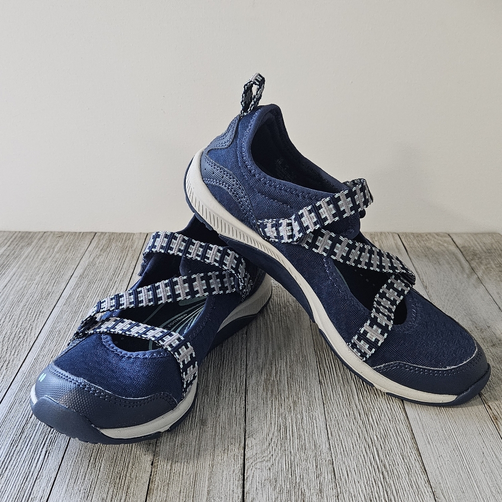 Ryka Kalee Size 6M Comfort Surround System Navy Mint Cross Strap Sandal Sneakers